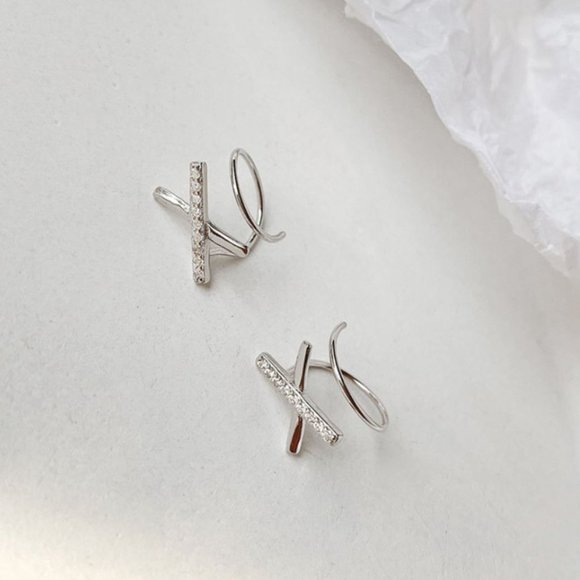 925 Sterling Silver Criss Cross Stud Earrings X-Shaped Cross Earrings - Picture 4 of 9